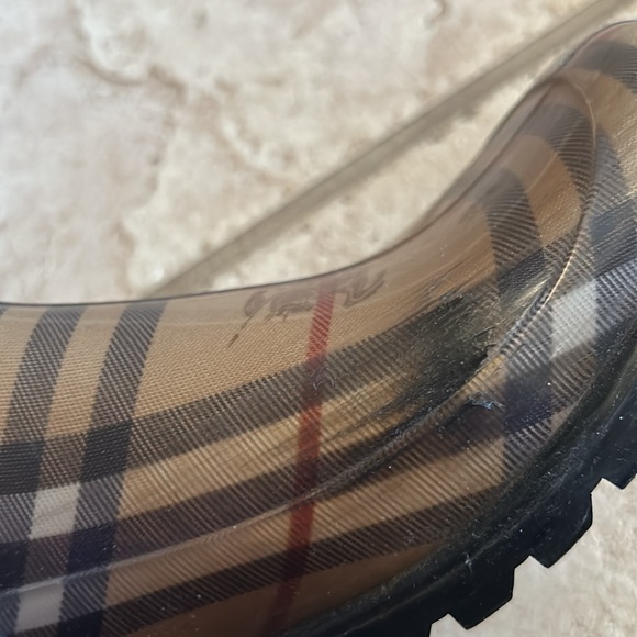 Women’s Burberry Rainboots - Picture 3 of 3
